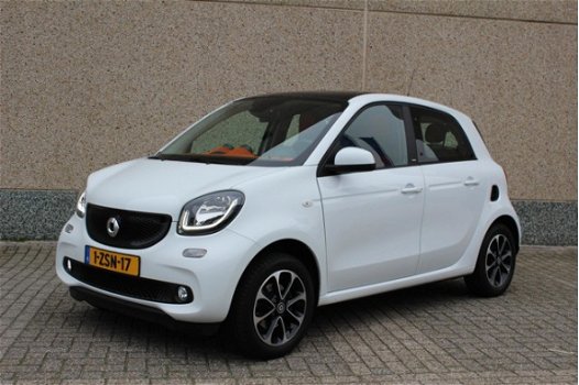 Smart Forfour - 1.0 71pk Passion Panorama dak - 1