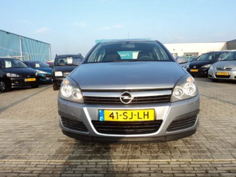 Opel Astra - 1.6 16V 5D Edition - 1
