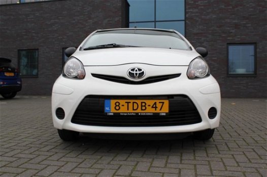 Toyota Aygo - 1.0 VVT-i Now Airco elektrische pakket - 1