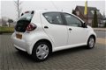 Toyota Aygo - 1.0 VVT-i Now Airco elektrische pakket - 1 - Thumbnail