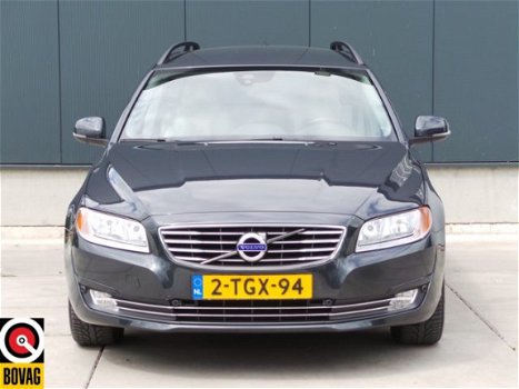 Volvo V70 - 2.0 D4 MOMENTUM Leer-Trekhaak-Bluetooth-Tel - 1