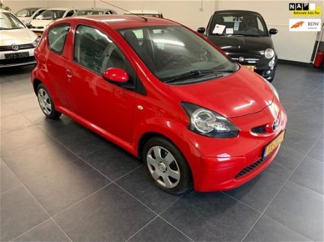 Toyota Aygo - 1.0-12V - 1