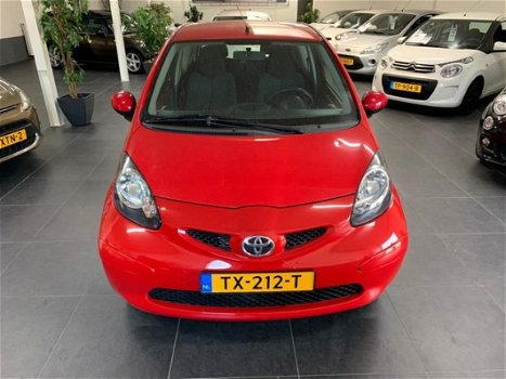 Toyota Aygo - 1.0-12V - 1