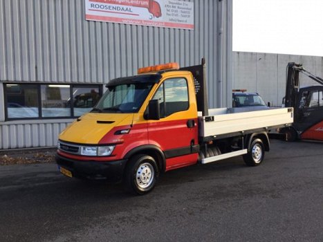 Iveco Daily - Pick Up 35 S 10 345 3 Zits Bakmaat L.350/B.207/H.40 Trekhaak 2800 kg - 1