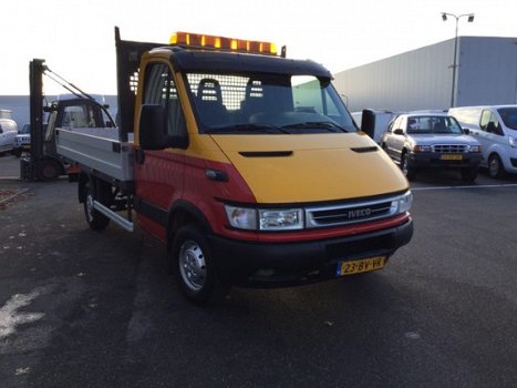 Iveco Daily - Pick Up 35 S 10 345 3 Zits Bakmaat L.350/B.207/H.40 Trekhaak 2800 kg - 1