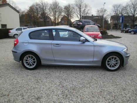 BMW 1-serie - 116i Business Line 2.0 Automaat - 1