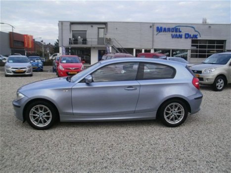 BMW 1-serie - 116i Business Line 2.0 Automaat - 1