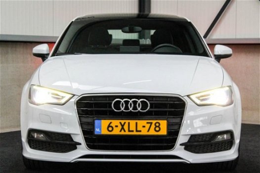 Audi A3 Limousine - 1.4 TFSI CoD 150Pk S-Line 2e Eig|NL|DLR|Panoramadak|NAVI|Xenon|PDC|18inch Rotor - 1