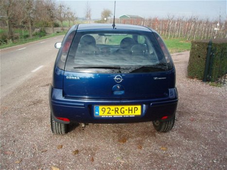 Opel Corsa - 1.2-16V Full Rhythm *AIRCO*KEURIGE AUTO - 1