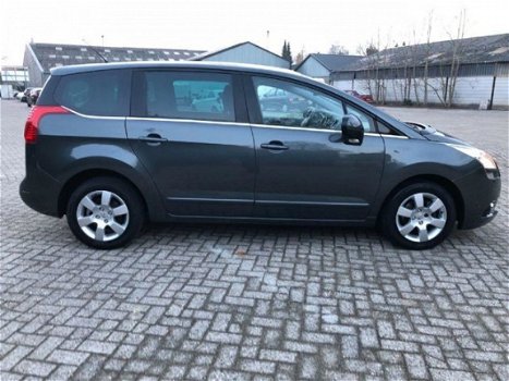 Peugeot 5008 - 1.6 VTi Blue Lease 5p. NAP, Dealer onderhouden, Rijdt op 3 Cilinders - 1