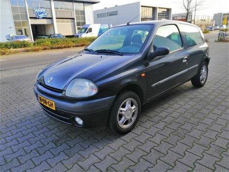 Renault Clio - 1.2 NAP APK 11-2019 - 1