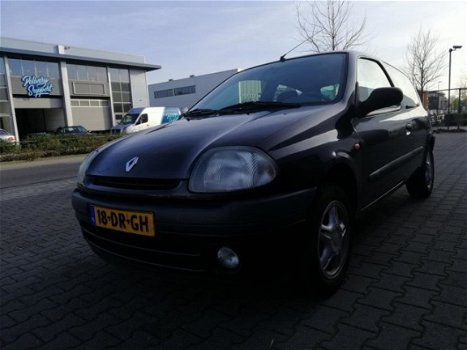 Renault Clio - 1.2 NAP APK 11-2019 - 1