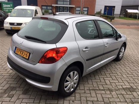 Peugeot 207 - 1.4-16V X-line Automaat 5Drs/Airco/103dkm Nap - 1