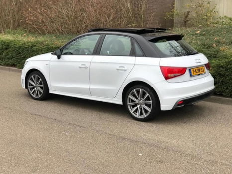 Audi A1 Sportback - 1.2 TFSI Admired PANO-LEDER-XENON-2xS-LINE 5drs - 1