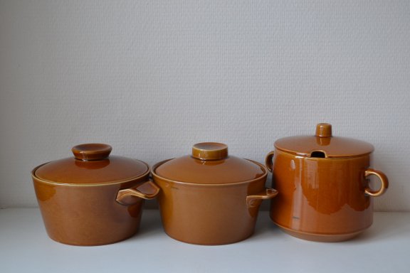 Vintage dekschalen P. Regout, Maastricht. - nr. 1