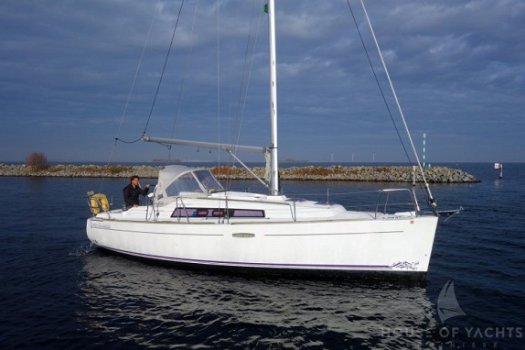 Beneteau Oceanis 31 - 1