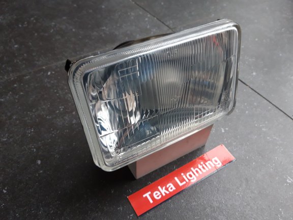 Chevrolet Camaro (82-89) Koplamp Headlight Saturnus 17907 2A1 H4 Tipi NOS - Afbeelding 3