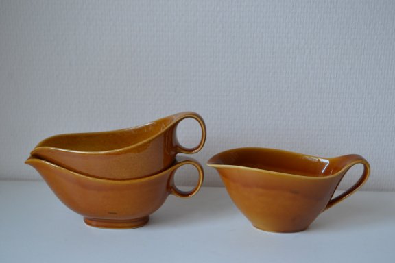 Vintage jus/sauskommen van P. Regouts/Villeroy&Boch. - nr. 1