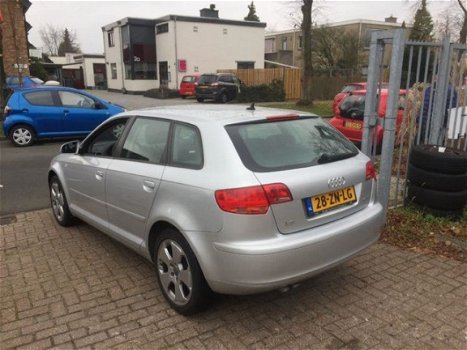 Audi A3 Sportback - 1.9 TDI Attraction Pro Line Business - 1