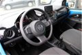 Volkswagen Up! - 1.0 60PK MOVE UP AIRCO NAVI EL PAKKET - 1 - Thumbnail