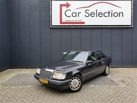 Mercedes-Benz 300-serie - 200-500 (W124) 300 E AIRCO YOUNGTIMER AUTOMAAT - 1