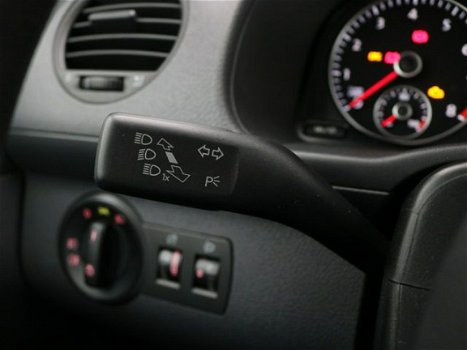 Volkswagen Caddy - Rolstoelauto - Knielsysteem (nivo systeem) - 1