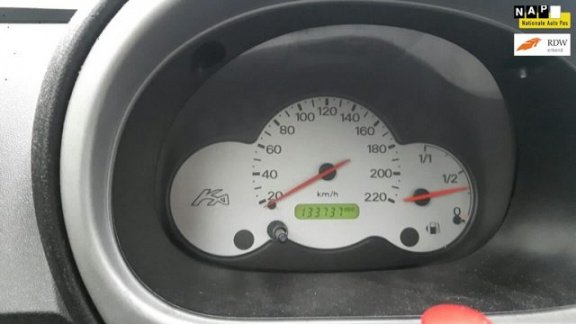 Ford Ka - 1.3 Style ZUINIG RIJDEN EN MET NIEUWE APK - 1