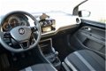 Volkswagen Up! - 1.0/60pk high up · smartphone integratie · Lm velgen · Cruise control - 1 - Thumbnail