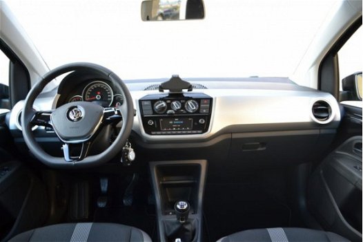 Volkswagen Up! - 1.0/60pk high up · smartphone integratie · Lm velgen · Cruise control - 1