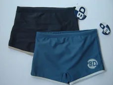 Nieuwe !! B & D Jongens Zwemboxer maat  98  Donkerblauw