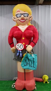 sarah shoppend sarah te huur 30 40 50 jaar verjaardag - 1