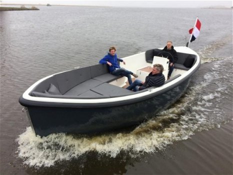 Pieterman 750 reddingssloep inboard en outboard - 1