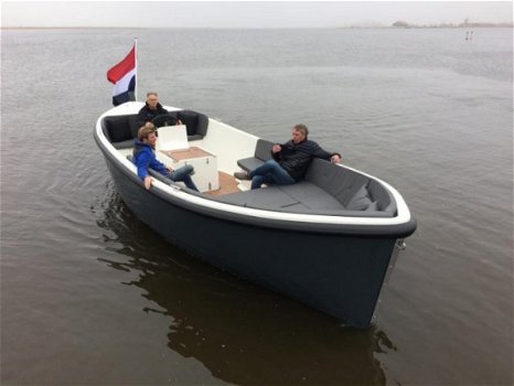 Pieterman 750 reddingssloep inboard en outboard - 7