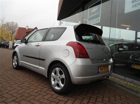 Suzuki Swift - 1.3 GLS , slechts 81.132km & DEALERONDERHOUDEN - 1