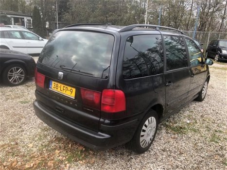 Seat Alhambra - 2.0 TDI Ecomotive - 1