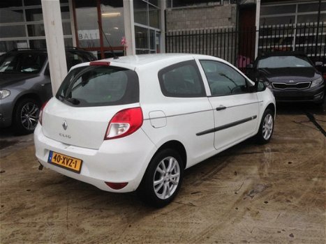 Renault Clio - 1.5 DCi Dynamique - 1