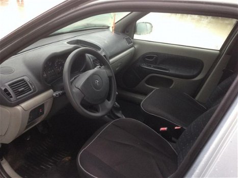 Renault Clio - 1.2 - 1