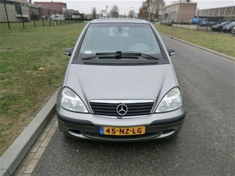 Mercedes-Benz A-klasse - 140 Classic - 1