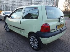 Renault Twingo - 1.2 Emotion Airco