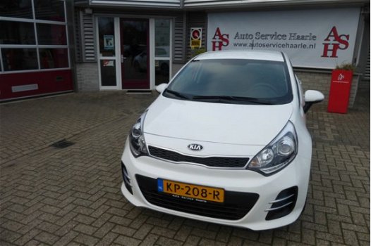 Kia Rio - 1.2 CVVT ExecutiveLine - RIJKLAAR PRIJS Orginele Nederlandse auto - LM velgen - Navi - ach - 1