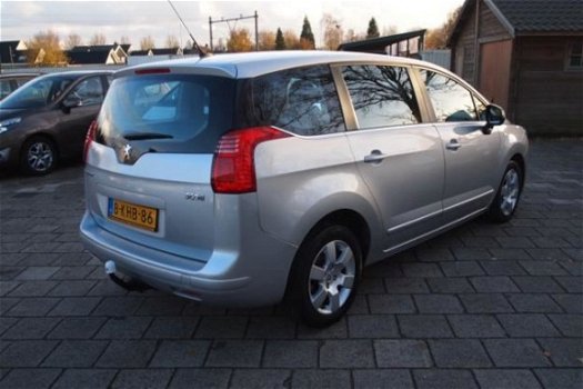 Peugeot 5008 - 2.0 HDiF ST 5p - 1