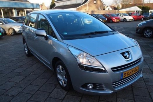 Peugeot 5008 - 2.0 HDiF ST 5p - 1