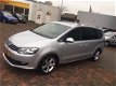 Volkswagen Sharan - 1.4 TSI Highline Automaat Xenon Panorama 5P - 1 - Thumbnail