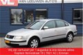 Volkswagen Passat - 1.8-5V Comfortline Clima | Cruise control | Trekhaak - 1 - Thumbnail