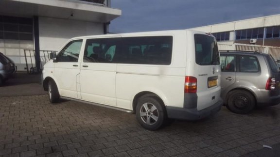 Volkswagen Transporter Kombi - 2.5 TDI 340 Highline 9-persoons / motor defect - 1