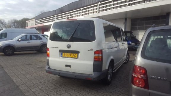 Volkswagen Transporter Kombi - 2.5 TDI 340 Highline 9-persoons / motor defect - 1