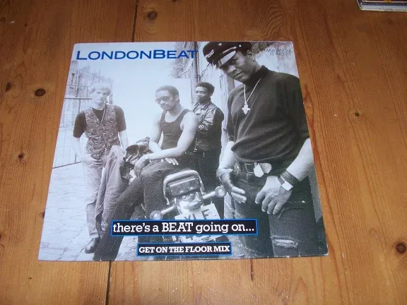 LONDONBEAT THERE'S BEAT GOING ON - nr. 1