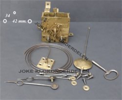 === Uurwerk = Oeil-de-Boeuf = oud === 38666