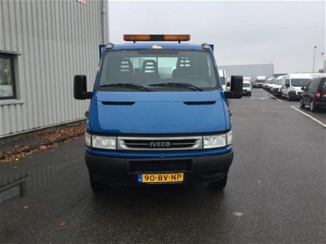 Iveco Daily - Oprijauto 3 Zits 40 C 14 375 Trekhaak 3500 kg .maat laadbak L.410. B.205 Laadvermogen - 1