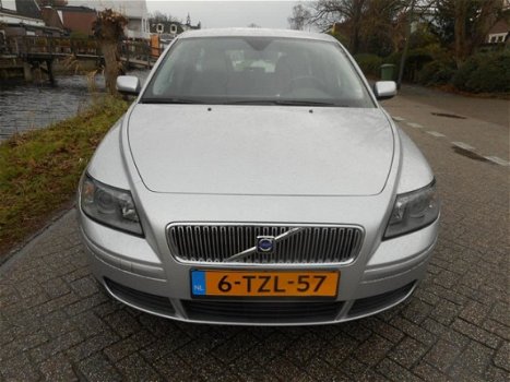 Volvo V50 - 1.8 125pk Clima Trekhaak PDC 181.000km EXPORT ONLY - 1